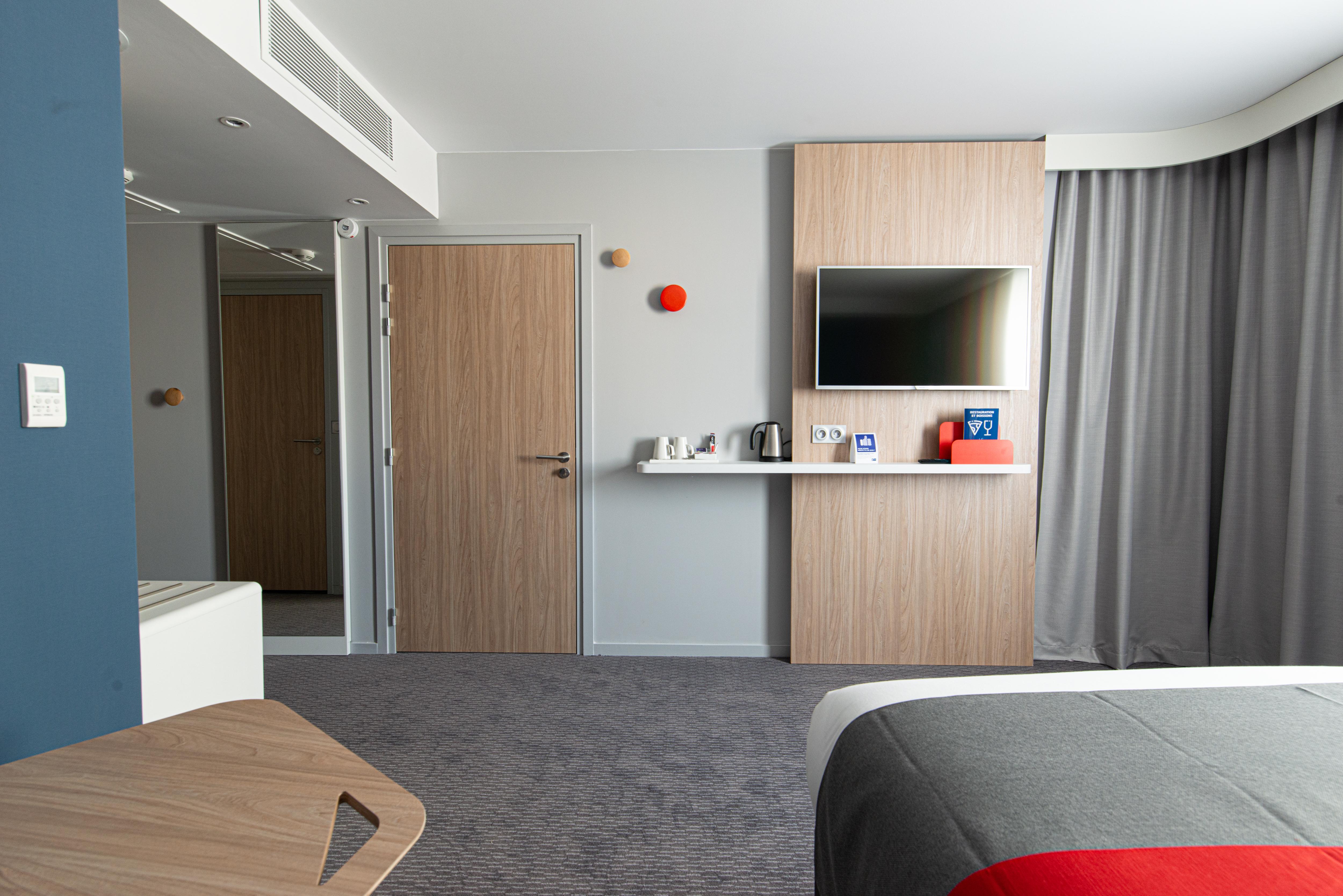 Holiday Inn Express - Bordeaux - Lormont By Ihg Εξωτερικό φωτογραφία