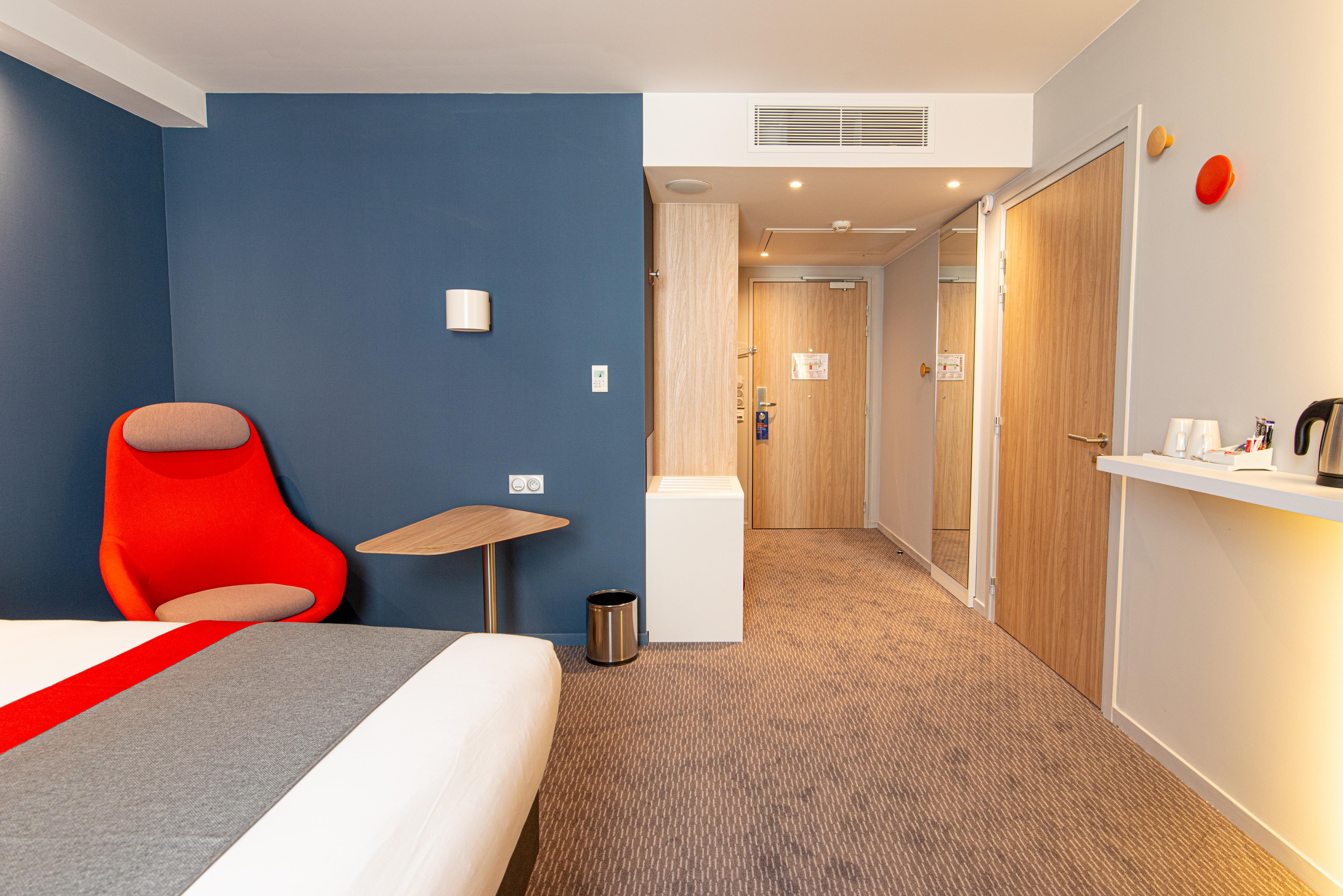 Holiday Inn Express - Bordeaux - Lormont By Ihg Εξωτερικό φωτογραφία